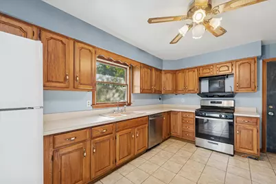 5191 Marquette Road, Portage, IN 46368 - Photo 9