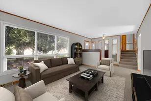 25 E Hoehn St, Wheatfield, IN 46392 - Photo 3