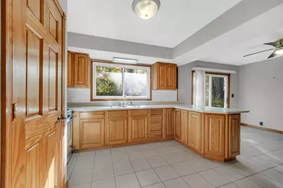 25 E Hoehn Street, Wheatfield, IN 46392 - Photo 9