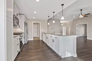 13993 Blue Sky Ct, Dyer, IN 46311 - Photo 7