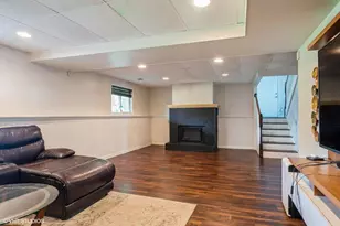 7405 Pierce Pl, Merrillville, IN 46410 - Photo 13