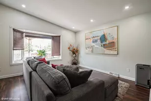 7405 Pierce Pl, Merrillville, IN 46410 - Photo 3