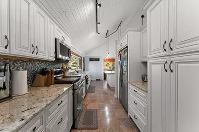 355 E 300 S, Valparaiso, IN 46383 - Photo 17