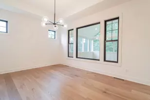 161 N Winterberry Dr, Valparaiso, IN 46385 - Photo 13