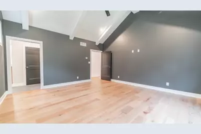 161 N Winterberry Drive, Valparaiso, IN 46385 - Photo 31