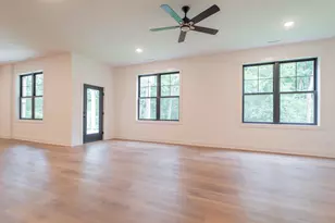 161 N Winterberry Dr, Valparaiso, IN 46385 - Photo 55