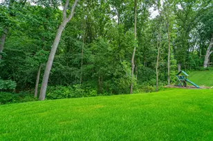 161 N Winterberry Dr, Valparaiso, IN 46385 - Photo 71