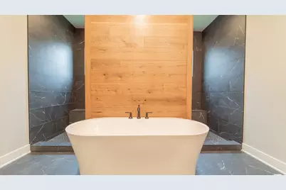 161 N Winterberry Drive, Valparaiso, IN 46385 - Photo 39