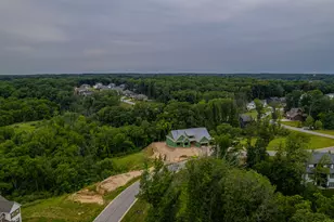 161 N Winterberry Dr, Valparaiso, IN 46385 - Photo 69