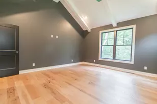 161 N Winterberry Dr, Valparaiso, IN 46385 - Photo 33