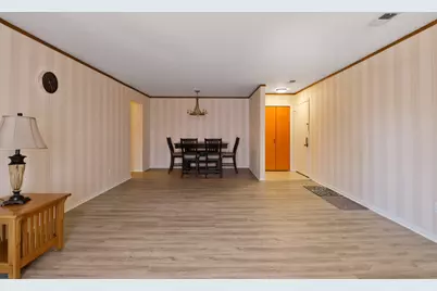 8825 Janeway Court #8, Munster, IN 46321 - Photo 5