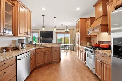 10380 Doubletree Drive S, Crown Point, IN 46307 - Photo 17