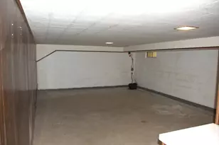 1208 Campbell St, Valparaiso, IN 46385 - Photo 19