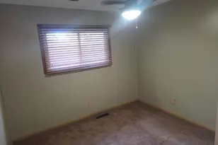 1218 N Glenwood Ave, Griffith, IN 46319 - Photo 15