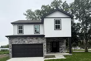 717 Lake St, Hobart, IN 46342 - Photo 1