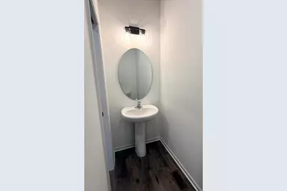 717 Lake Street, Hobart, IN 46342 - Photo 5