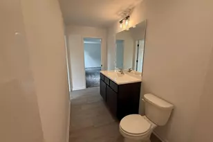 717 Lake St, Hobart, IN 46342 - Photo 21