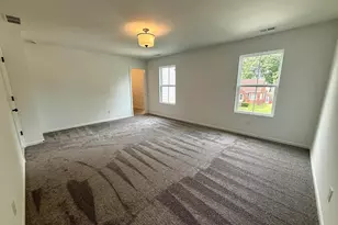 717 Lake St, Hobart, IN 46342 - Photo 19