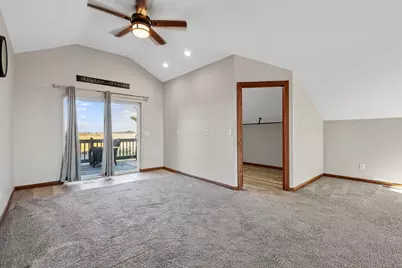 530 S 300 E, Kouts, IN 46347 - Photo 25