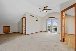 530 S 300 E, Kouts, IN 46347 - Photo 29