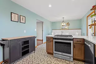 530 S 300 E, Kouts, IN 46347 - Photo 13