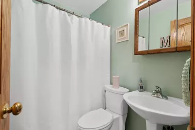 530 S 300 E, Kouts, IN 46347 - Photo 21