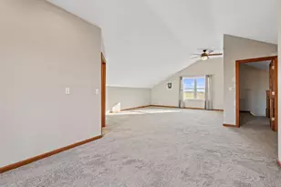 530 S 300 E, Kouts, IN 46347 - Photo 33