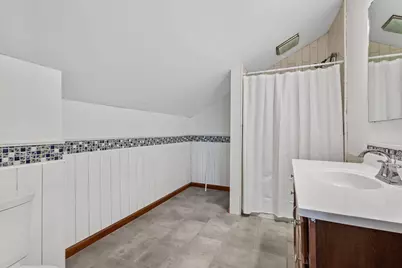 530 S 300 E, Kouts, IN 46347 - Photo 23