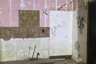 210 W 11th St, Michigan City, IN 46360 - Photo 7