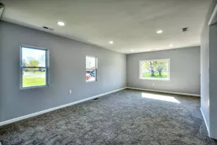 2713 Jefferson St, Gary, IN 46407 - Photo 11