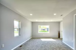 2713 Jefferson St, Gary, IN 46407 - Photo 3