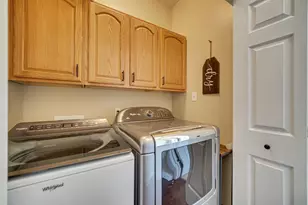 2502 McAfee Dr, Valparaiso, IN 46383 - Photo 17