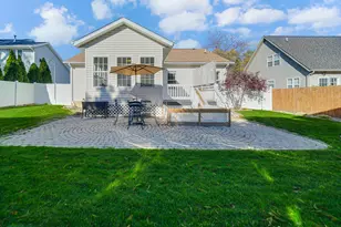 2502 McAfee Dr, Valparaiso, IN 46383 - Photo 25