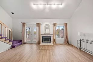 1345 W 94th Ct, Crown Point, IN 46307 - Photo 5