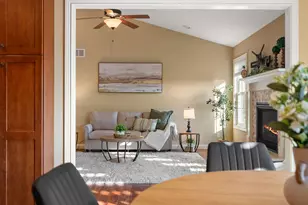 3251 Mockingbird Ln, Valparaiso, IN 46383 - Photo 11