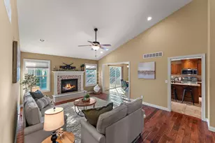 3251 Mockingbird Ln, Valparaiso, IN 46383 - Photo 9