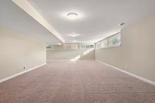 3251 Mockingbird Ln, Valparaiso, IN 46383 - Photo 27