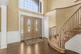 10224 Cherrywood Ln, Munster, IN 46321 - Photo 13