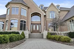 10224 Cherrywood Ln, Munster, IN 46321 - Photo 5