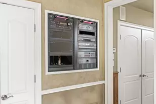 10224 Cherrywood Ln, Munster, IN 46321 - Photo 95