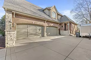 10224 Cherrywood Ln, Munster, IN 46321 - Photo 101