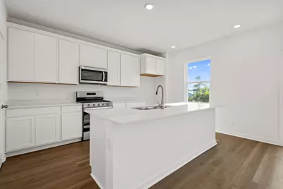 7770 W 106th Place, Crown Point, IN 46307 - Photo 5