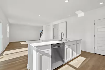 7770 W 106th Place, Crown Point, IN 46307 - Photo 3