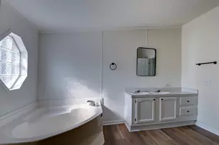 619 Main St, Michigan City, IN 46360 - Photo 23