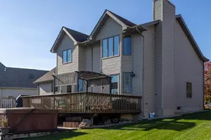 4901 Oriole Ave, Schererville, IN 46375 - Photo 5