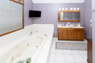 4901 Oriole Ave, Schererville, IN 46375 - Photo 47