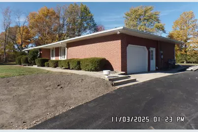 7202 E 83rd Avenue, Crown Point, IN 46307 - Photo 3