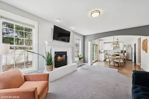 2707 Sweetgum Ct, Valparaiso, IN 46383 - Photo 3