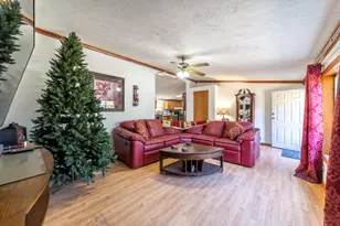 11327 N 550 E, Demotte, IN 46310 - Photo 5