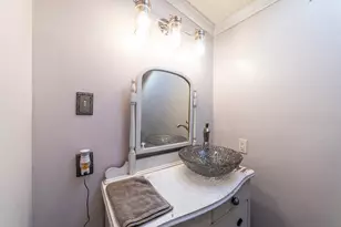 11327 N 550 E, Demotte, IN 46310 - Photo 21